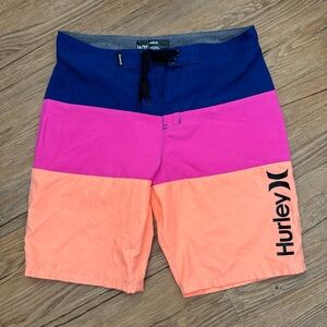 Hurley 14/27 board shorts